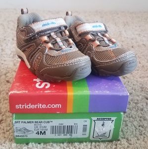 Stride Rite SRT Palmer Sneaker